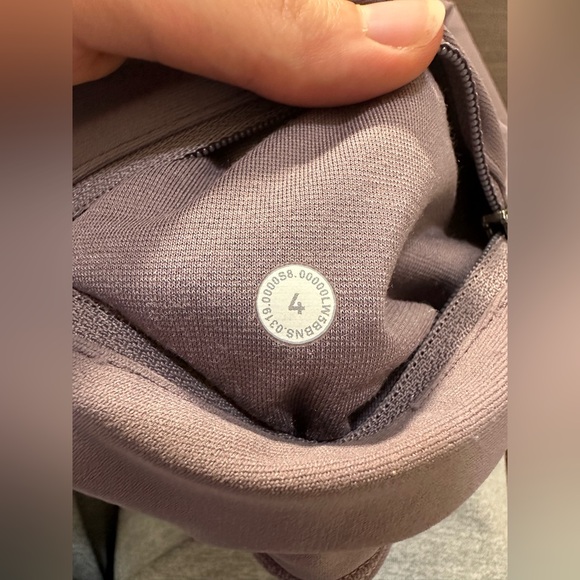 NWT Lululemon Zoned in Tight 27” Frosted Mulberry - Picture 5 of 6